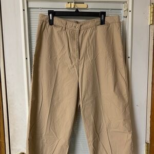 Ralph Lauren Women’s  Tan capris